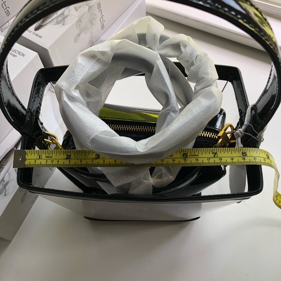 STAUD Clear PVC + Black Patent Tote – Chic Minimalist Must-Have (NWT) - Picture 7 of 8